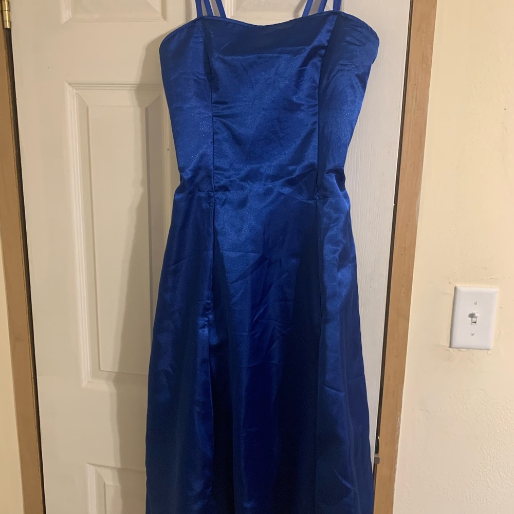 Blue dress